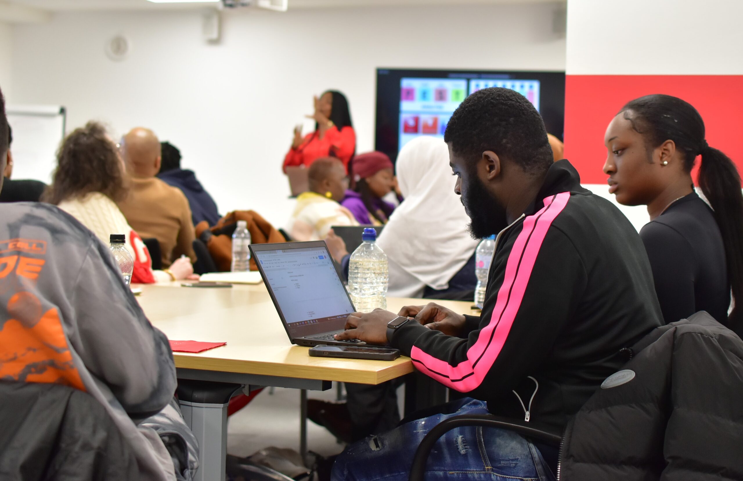 Hybrid Event:Innovation hub Harnessing Social Investment Opportunities